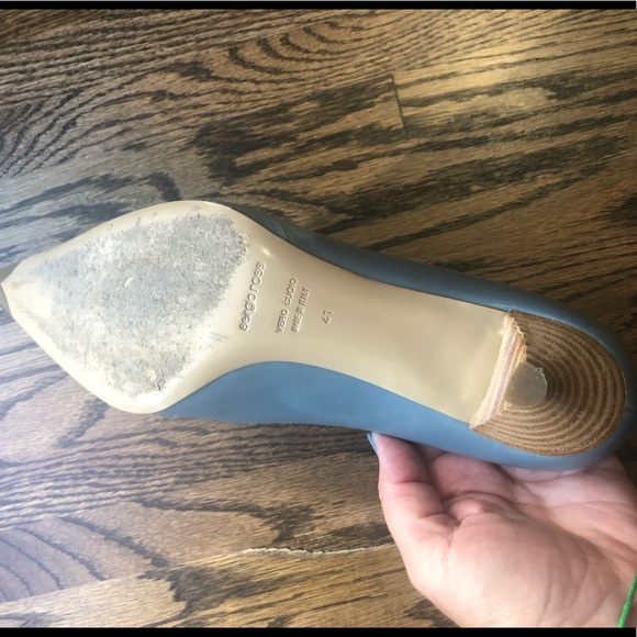 Sergio Rossi Kitten heels with silver buckle - Picture 5 of 6